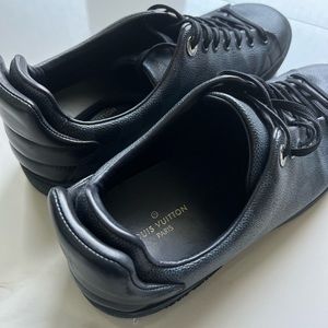 LOUIS VUITTON Damier Cobalt Frontrow Sneakers